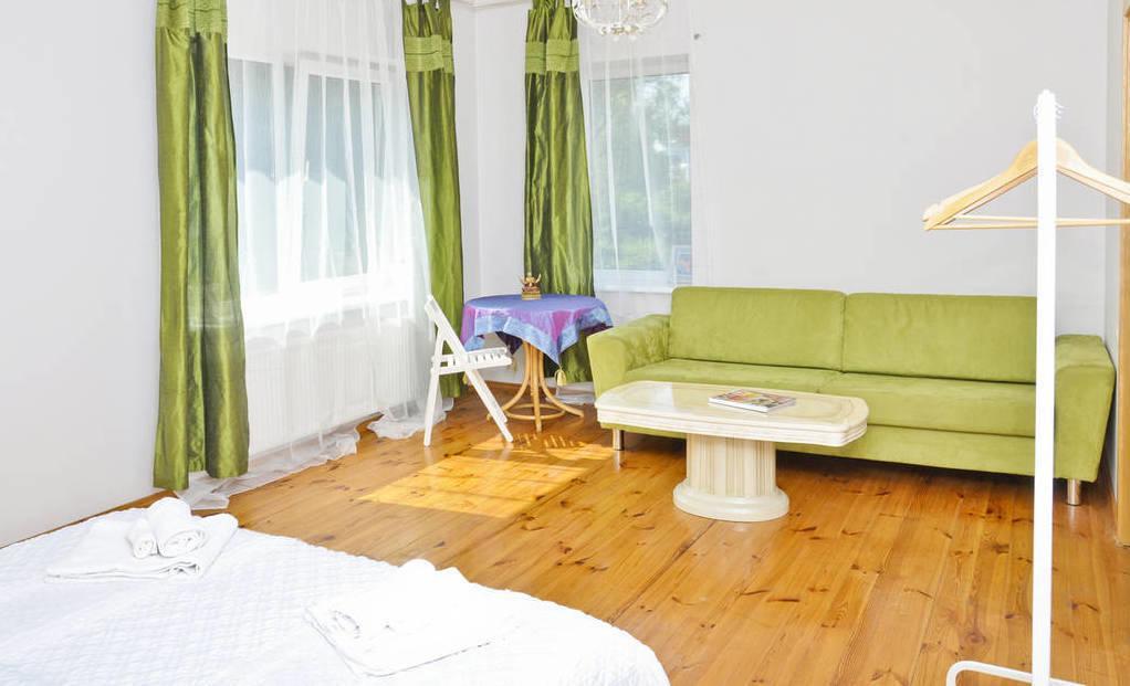 Irena Family House Otel VNO Oda fotoğraf